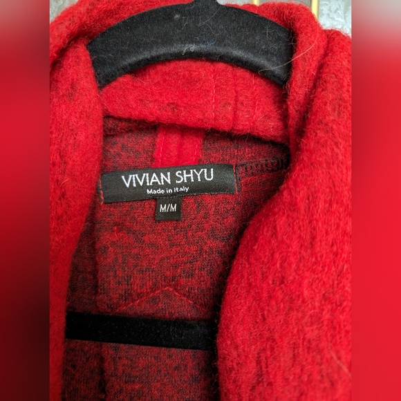 Vivien Shyu Red Duster - Picture 3 of 4